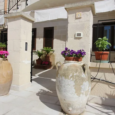 Borgo Antico Apartment