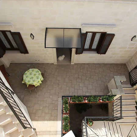 Borgo Antico Apartment