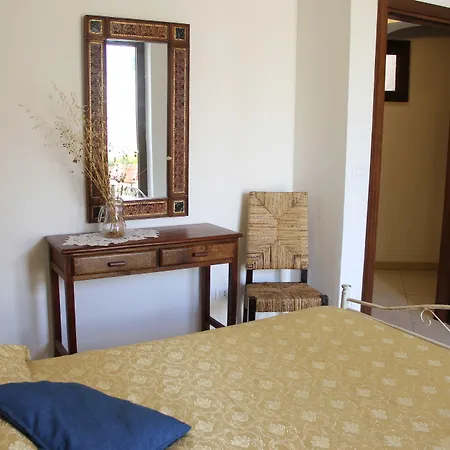 Borgo Antico Apartment Diso