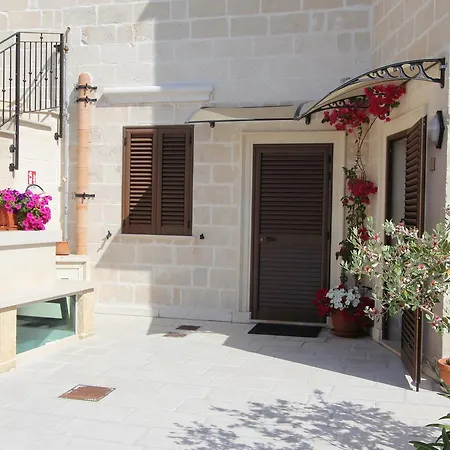 博尔戈安蒂科公寓式酒店